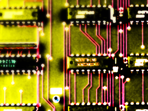 汽車(chē)產(chǎn)業(yè)變革下半場(chǎng)，智能汽車(chē)如何開(kāi)新局